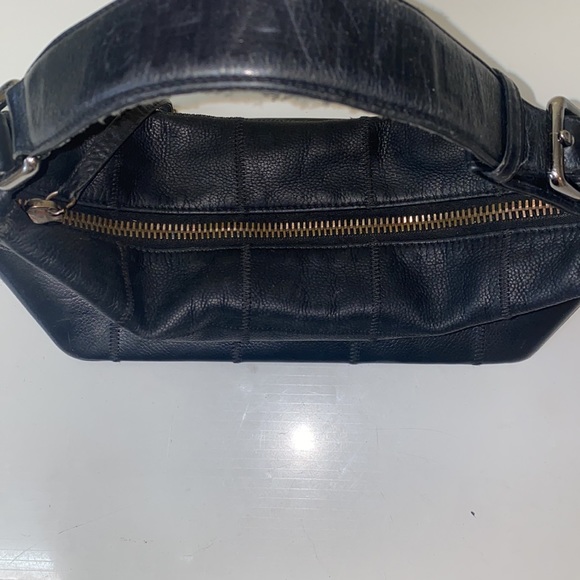 Vintage Chanel Purse - Picture 2 of 16